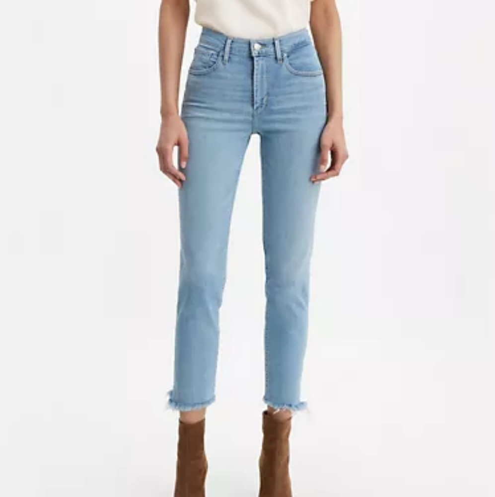 Levi's 724 High Rise Straight Crop Jeans